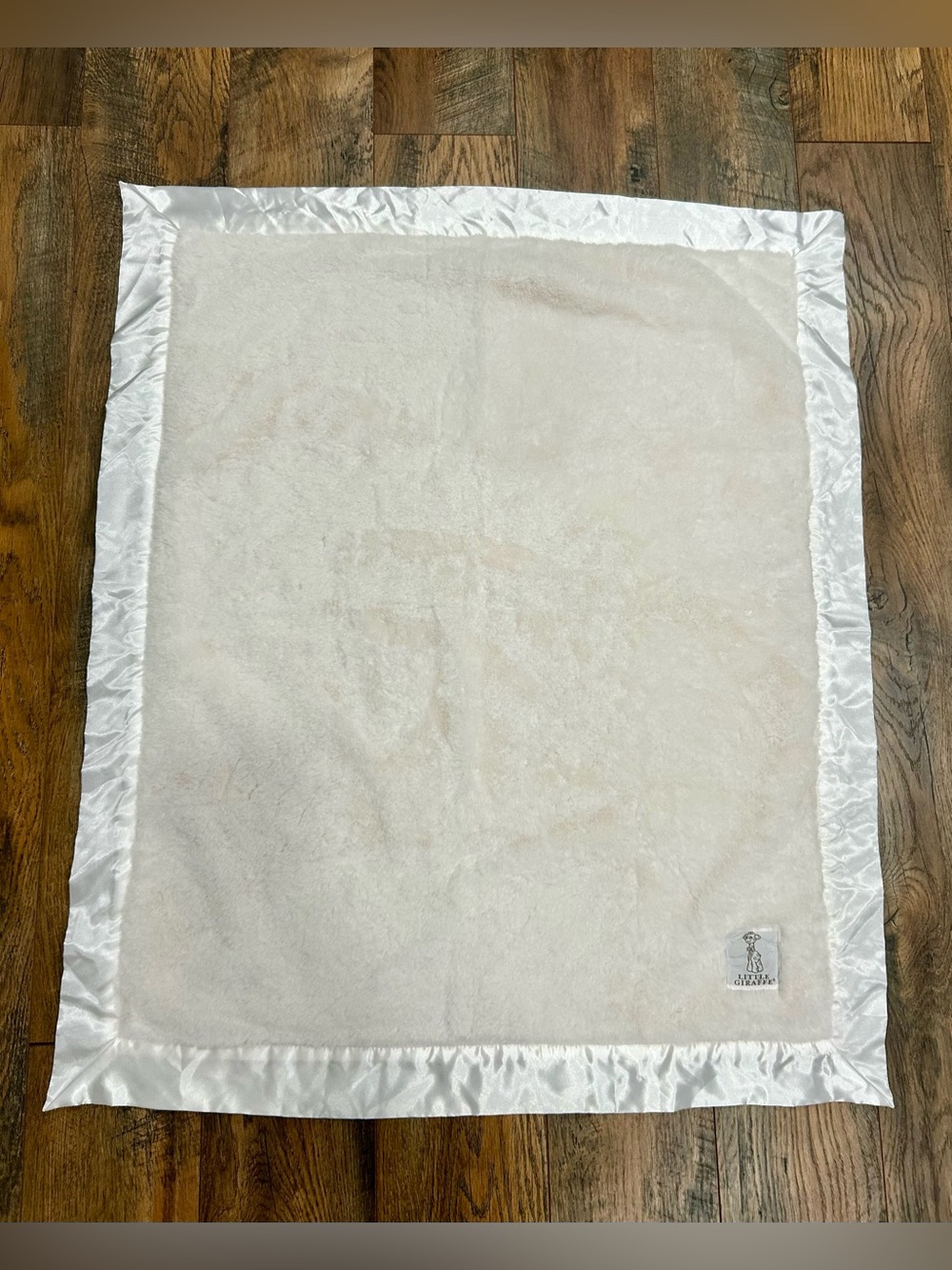 NEW Little Giraffe Pink Luxe Satin Trim Baby Blanket Soft Blanket 30 X 36 White